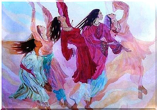 Women dancing and feeling self-love