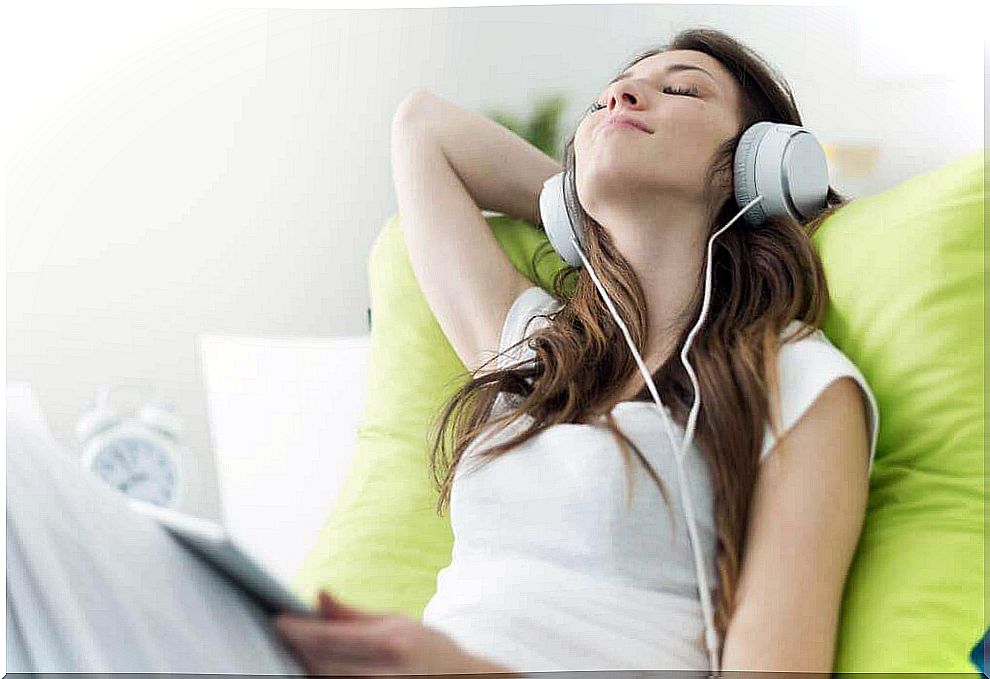 6 Benefits of Music for Health