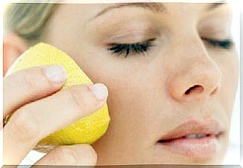 Face mask using lemon