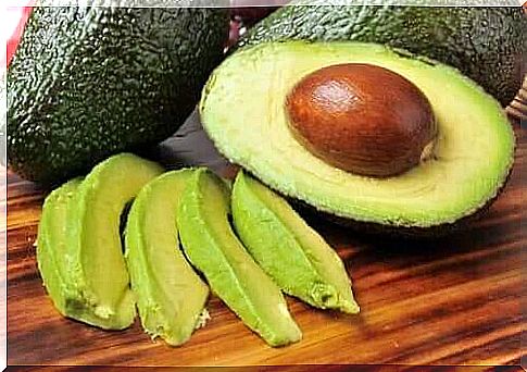 sliced ​​avocado