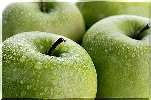 green apple