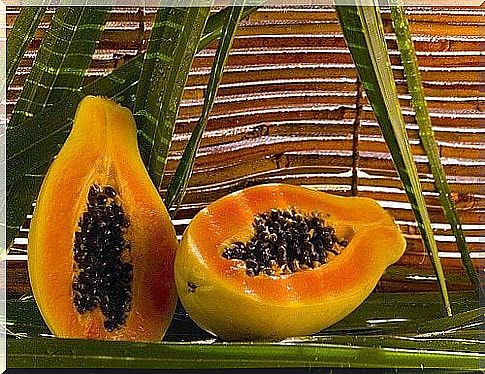 Benefits of papaya and its seeds