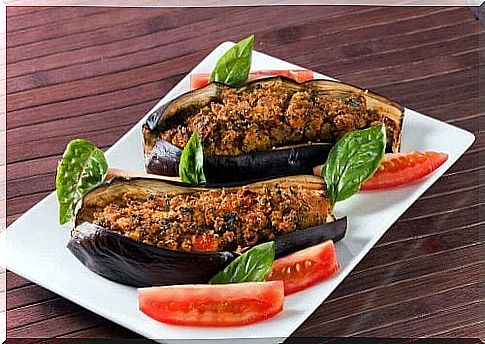 Eggplant stuffed with vegetables and vinaigrette