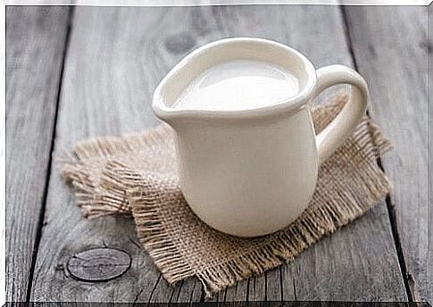 Examples of natural treatments with milk