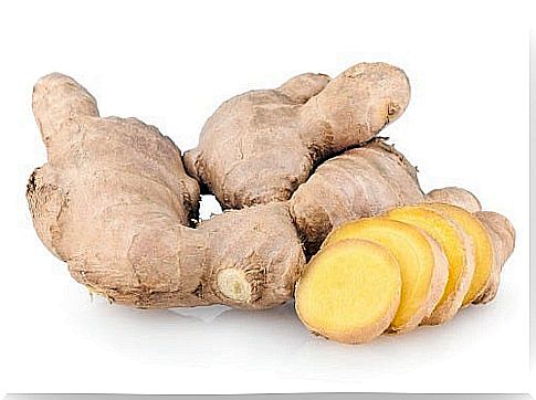 sliced ​​ginger root